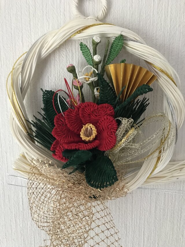 籐のお正月リース　椿（小）