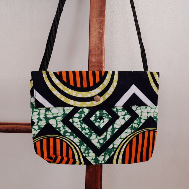 アフリカンプリント/播州織 サコッシュ　orange mirrors in green