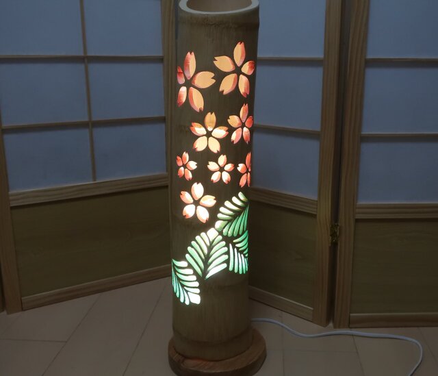 竹灯り　カラー彩シリーズ　〜〜桜と和〜　竹灯籠　極太孟宗竹 竹灯り カラー彩シリーズ 〜幻桜〜 竹灯籠 極太孟宗竹 | iichi