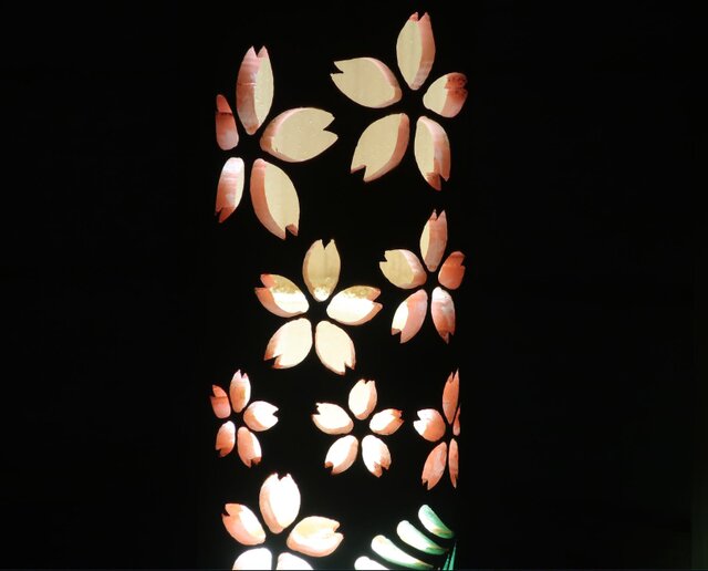 竹灯り　カラー彩シリーズ　〜〜桜と和〜　竹灯籠　極太孟宗竹 竹灯り カラー彩シリーズ 〜幻桜〜 竹灯籠 極太孟宗竹 | iichi