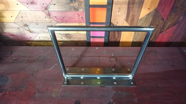 無塗装でアイアンな極太鉄脚♪ Z型2脚・H型2