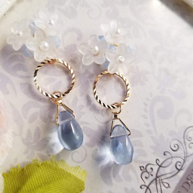LES CHATS 花柄刺繍 ピアス アクセサリー 結婚式 ウエディングピアス イヤリング｜ビーズ ｜フラワー お花