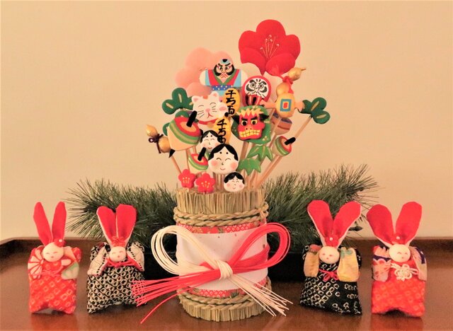 藁束お正月飾り | iichi 日々の暮らしを心地よくするハンドメイドや