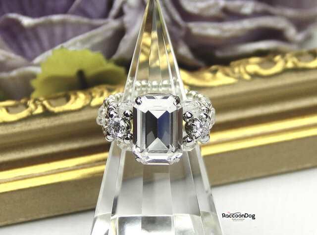 Swarovski エメラルドカット クリスタルリング スワロクリスタル