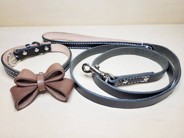 SusanLanciリボン付き ブラック　リード　犬用品　セレブ犬　小型犬可愛い 本革製 小型犬向き 【リード＋リボン付き首輪】Set (ブラックx