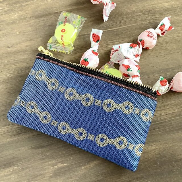 【鎖柄】畳縁　ぺたんこ　ミニポーチ　カードケース　小銭入れ　チェーン　鎖　青　絆　繋がり