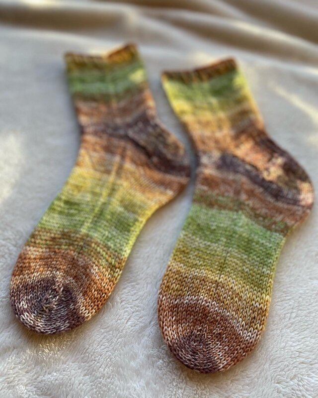 No.1035 手編み靴下 COSIMA