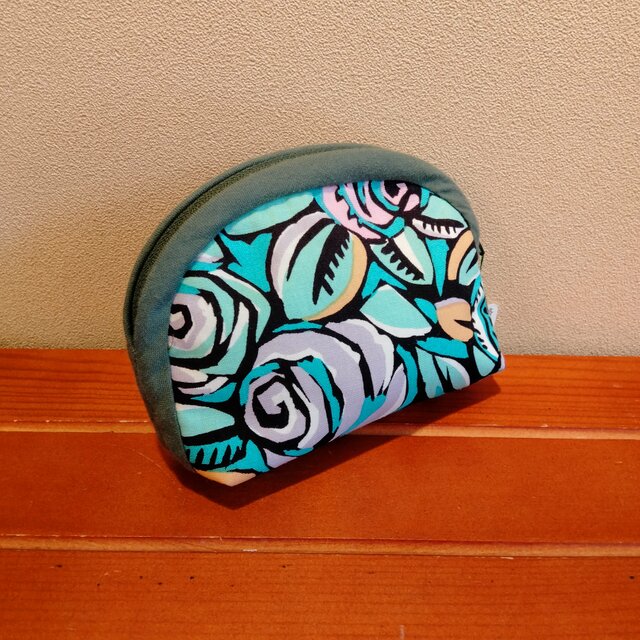 綿　楕円型ポーチ（中）