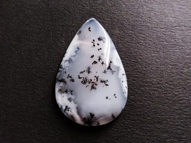 デンドライト・オパール 38X24mm ルース | iichi 日々の暮らしを