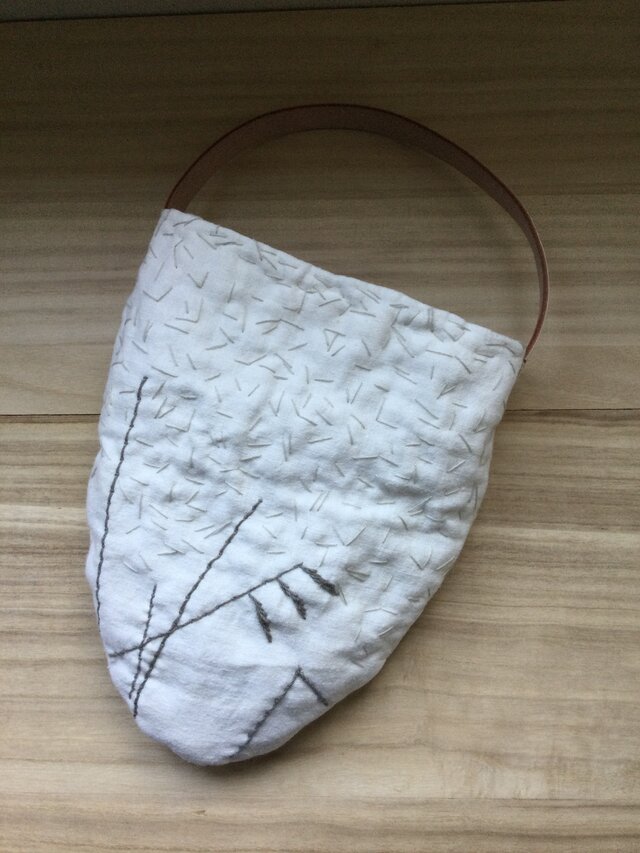 起毛リネンのバッグ