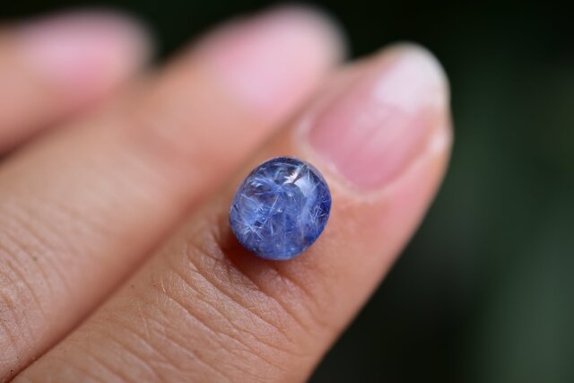 はち。様デュモルチェライトスフィア♡No.569 ラスト レア 高品質 デュモルチェライト スフィア 天然石 - メルカリ