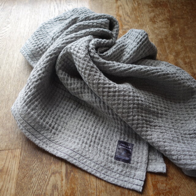 ワッフルリネンのバスタオル | iichi 日々の暮らしを心地よくする