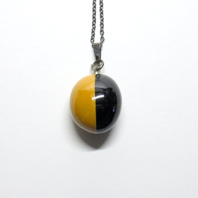 漆ペンダント（球形）黄Ａ