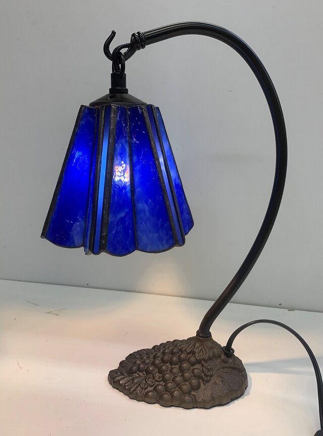 グースネックのランプ・青」ステンドグラス、照明 | iichi 日々の