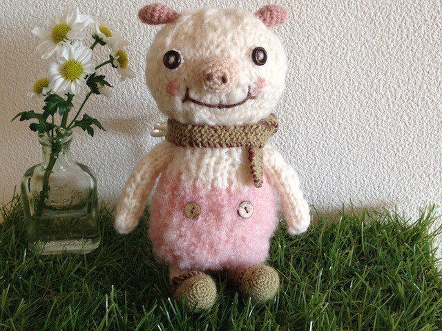 あみぐるみ ぶた | iichi 日々の暮らしを心地よくするハンドメイドや