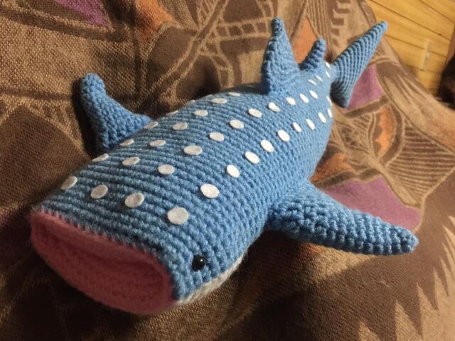 かぎ針編み海洋生物ジンベエザメかわいい編みぐるみ | iichi