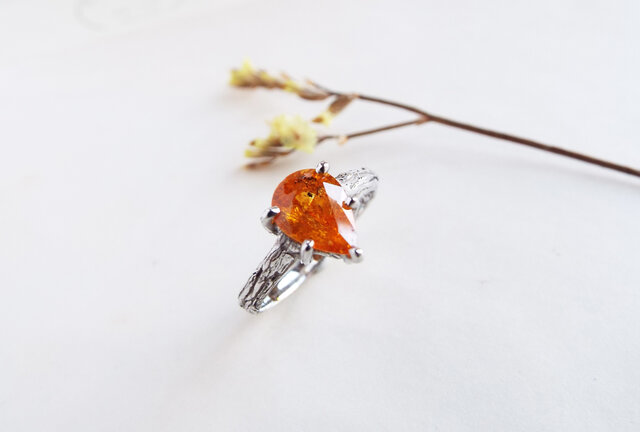 一点物】マンダリンガーネットのリング | iichi 日々の暮らしを