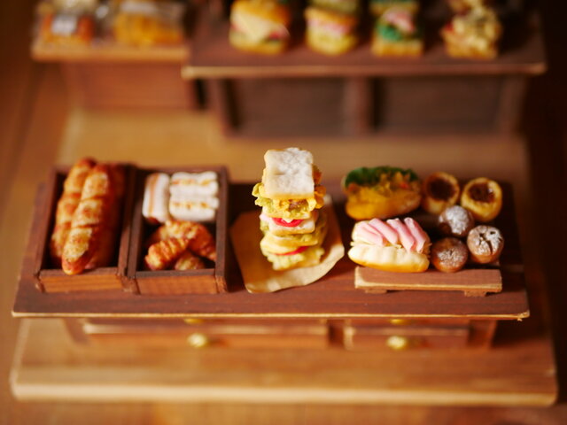 ミニチュアシックなパン屋さん | iichi 日々の暮らしを心地よくする