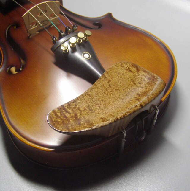 楓斑杢 バイオリン顎当て バーバー型-