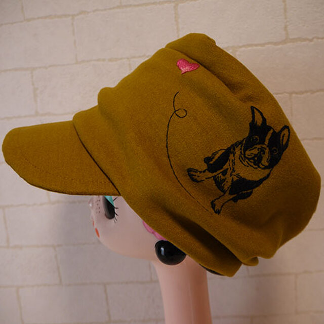 圧縮ウールニット生地で作ったニットキャップ（フレブルちゃん）