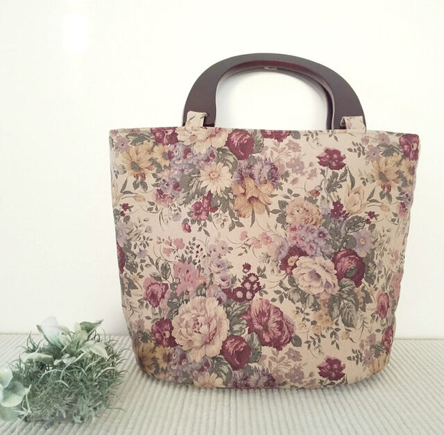 wood アンティーク風✴︎花柄トートbag | iichi 日々の暮らしを