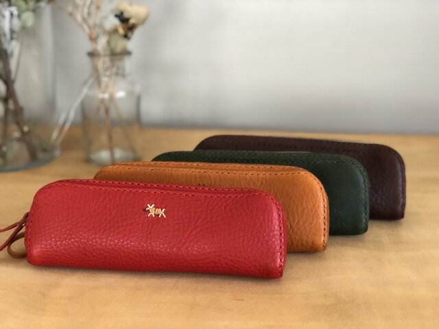 栃木レザー 本革手縫いのペンケース（緑） | iichi 日々の暮らしを