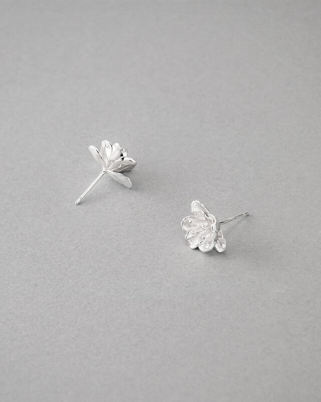 梨花 ピアス Ⅱ.