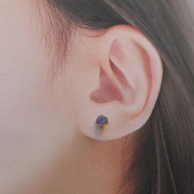 ♥️天然石ピアス♥️No.110ラブラドライト13mm-