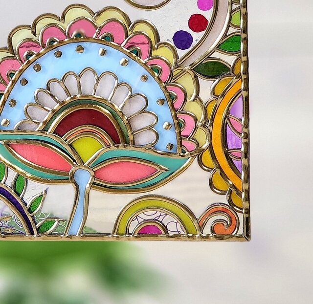 花唐草Gold_C』窓辺サンキャッチャー 卓上ガラスアートパネル | iichi