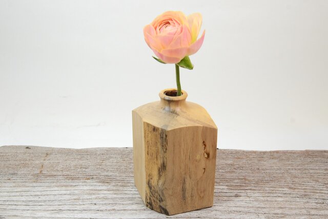 木の一輪挿し「蜜柑」（みかん）木を愛でる | iichi 日々の暮らしを