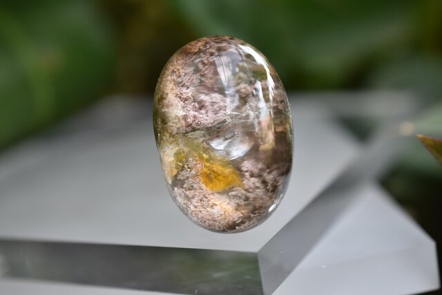 ⭐︎【極上品】天然 ガーデン クォーツ 置物 255g 虹の花☆高品質☆ガーデンクォーツs725 | iichi 日々の暮らしを