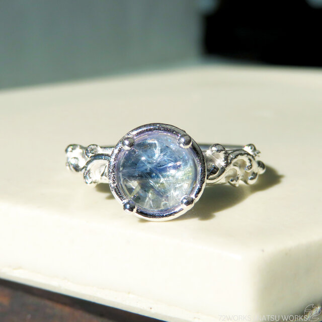 タンザナイト リング / bi-color Tanzanite Ring ll。 | iichi 日々の