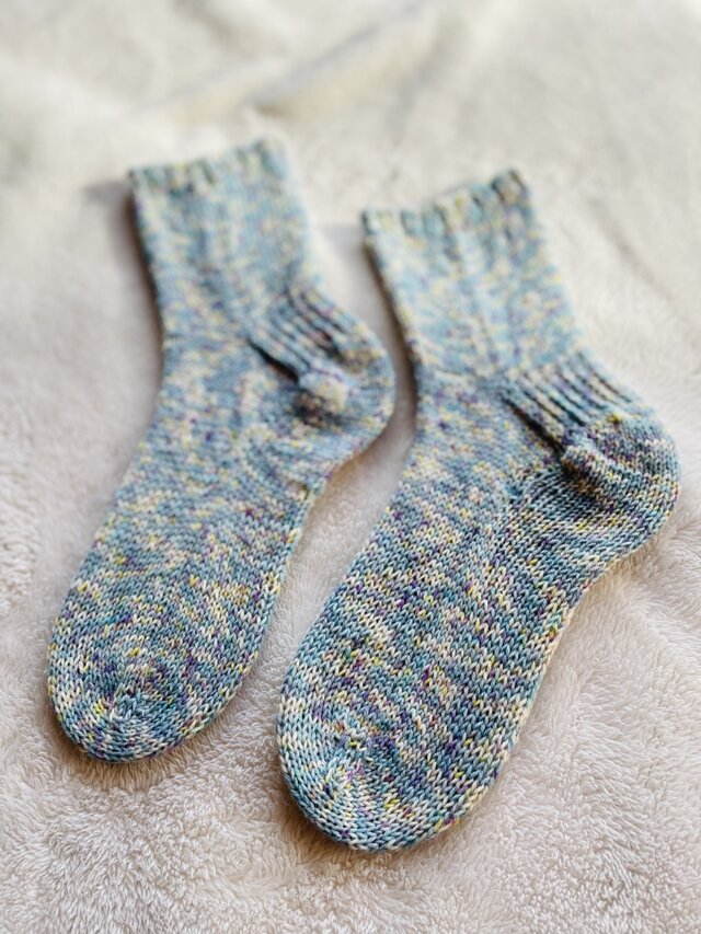 No.1074 手編み靴下 REGIA Woodstock9388