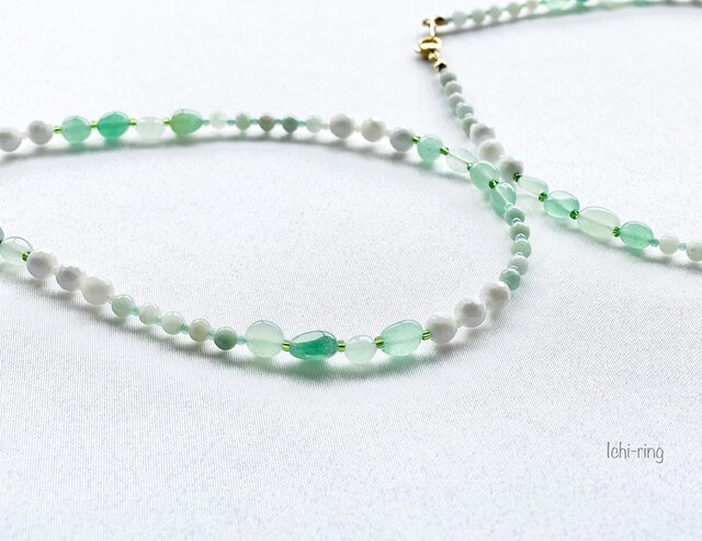 【美品】天然石 グリーンアベンチュリン ヒスイ　連ネックレス 42cm 美品】天然石 グリーンアベンチュリン ヒスイ連ネックレス 42cm