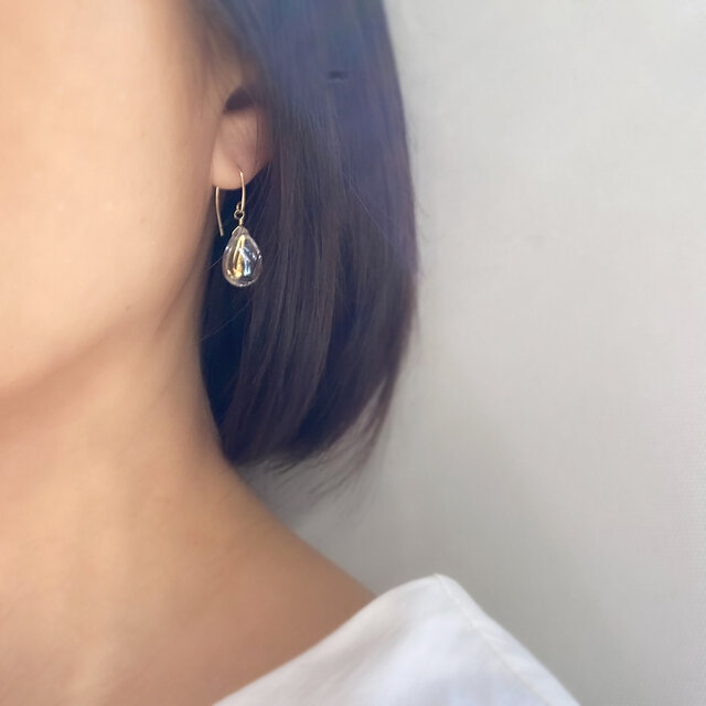 大粒オーロラクリスタルの雫ピアス｜水晶｜14Kgf｜透明感の一粒ピアス