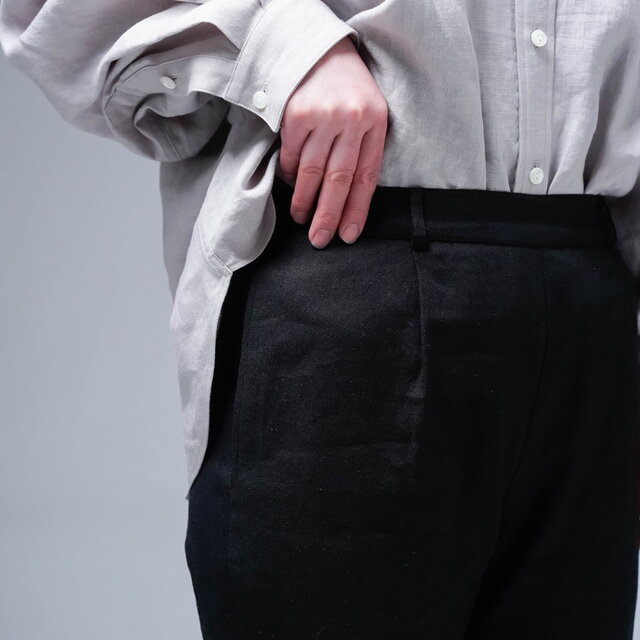 さ*だ様 wafu 麗しのサブリナパンツsサイズ（0）リネンソロテックス ブラッ wafu【リネンパンツ】麗しのサブリナパンツ 伸縮リネンソロ