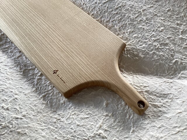 栓（セン）のカッティングボード no,2 | iichi 日々の暮らしを心地よく