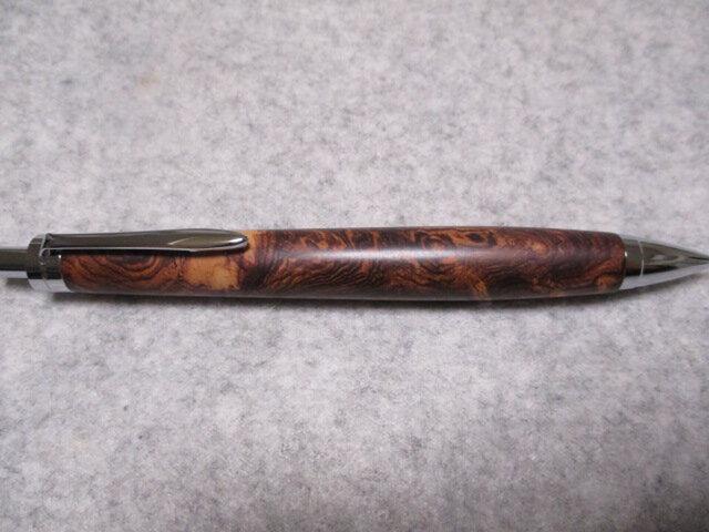 ローズウッドバール　椿油仕上げ　木軸シャープペンシル（0.5ミリ）　希少材の画像1枚目