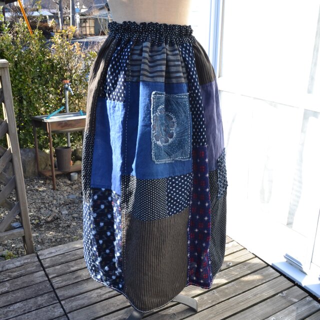 フランスアンティークハンガリー 藍染 古布 ギャザースカート - スカート