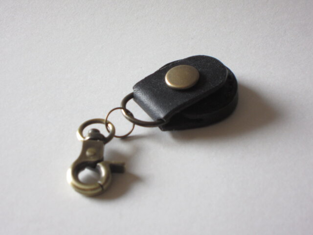 □御守り入れ：一円玉サイズプレート用 ホルダー □約