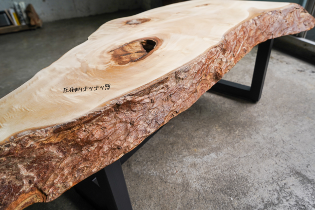 栃のローテーブル どっしり系 | iichi 日々の暮らしを心地よくする