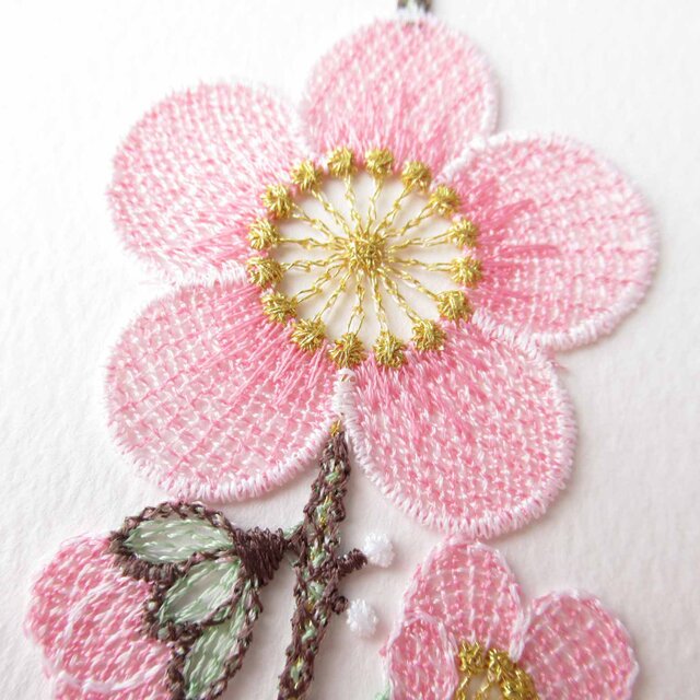 刺繍カード 春の花 （ピンク） | iichi 日々の暮らしを心地よくする 