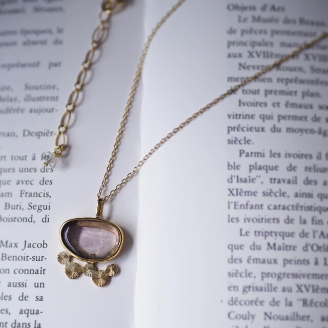 鉱物を纏う＊彩雲を見つけた＊フローライト・ネックレス