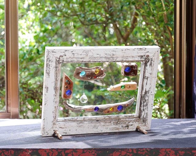 26 流木とサンキャッチャー&ビー玉☆フレーム付き | iichi 日々の