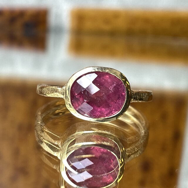 ピンクトルマリン　オーバル　チェッカーカット　1.9ct　シルバーSV925リング