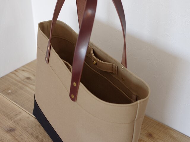 レザーハンドル帆布トートバッグ A4横長 マッシュルーム