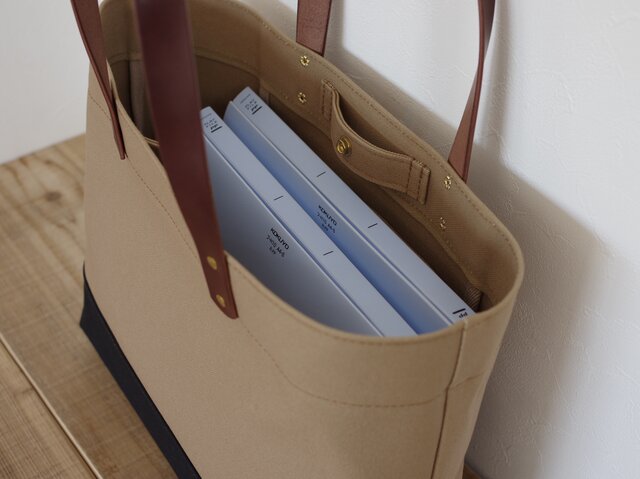 レザーハンドル帆布トートバッグ A4横長 マッシュルーム