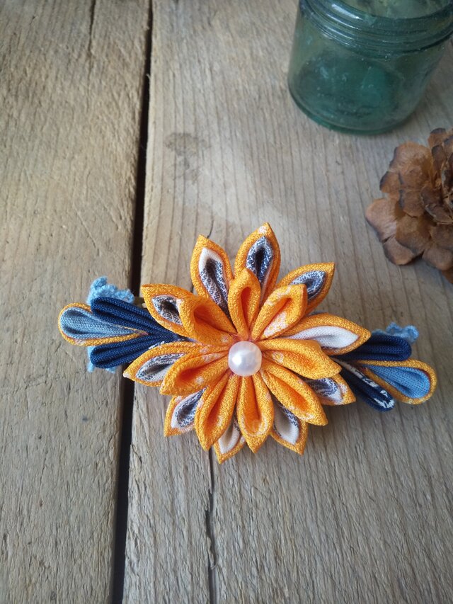 ハンドメイド お花のバレッタ