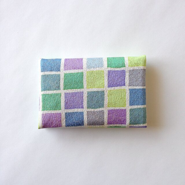 絹手染カード入れ（いろいろ・緑黄緑グレー紫・Ｂ）