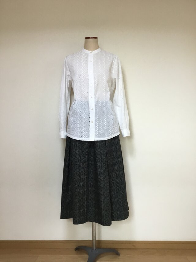 レースのブラウス